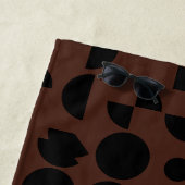 Bruin Modern Elegant Geometrisch Tribal Strandlaken (In situ)