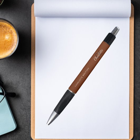 Bruin monogram naam schrift pen