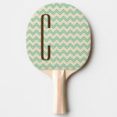 Bruin Monogram op Turquoise Groen Chevron Patroon Tafeltennisbatje (Voorkant)