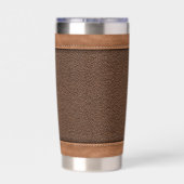 Bruin nep leer stiches monogram aangepaste naam geïsoleerde drinkbeker (Achterkant)