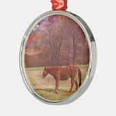 Bruin paard in een grasveld metalen ornament (Links)