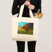 Bruin paard in een regenboogkleurig veld grote tote bag (Voorkant (product))