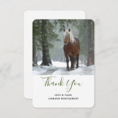 Bruin paard in een winterbos met sneeuwval bedankkaart (Voorkant / Achterkant)