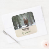 Bruin Paard in een Winterbos Vierkante Sticker (Envelop)
