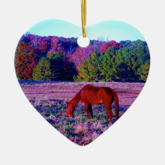 Bruin paard in Paarse gras Keramisch Ornament (Voorkant)