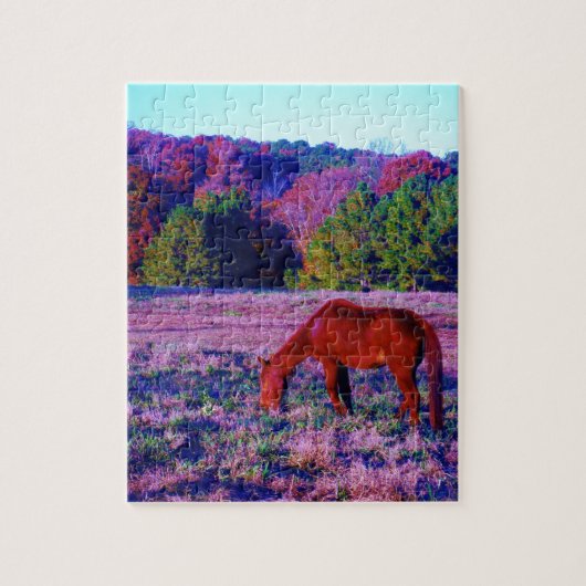 Bruin paard in Paarse gras Legpuzzel (Verticaal)