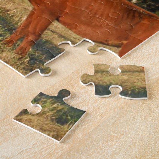 Bruin paard met pijnbomen legpuzzel (Zijkant)