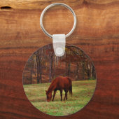 Bruin paard met witte neus aan Bossen rand Sleutelhanger (Voorkant)