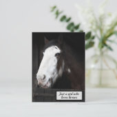 Bruin paard op Boerderij Gewoon een meisje dat van Briefkaart (Staand voorkant)