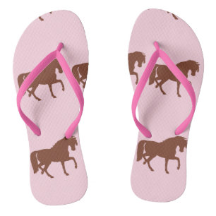 Bruin paardensilhouet, roze teenslippers