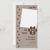 Bruin Paw Print Birthday Uitnodiging (Voorkant)