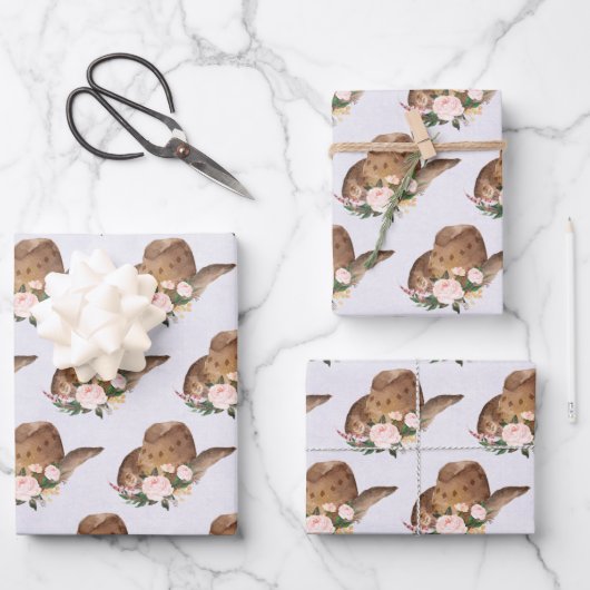 Bruin Pet van Cowgirl met roze bloemen Inpakpapier Vel (Voorkant)