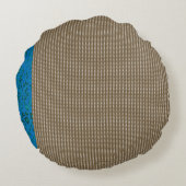 Bruin, rechthoek, hout, beige, grijs, goud, letter rond kussen (Achterkant)