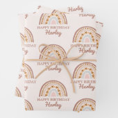 Bruin roze boho regenboog Aangepaste naam Birthday Inpakpapier Vel (In situ)
