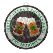 Bruin Rustic Wood Cheers Beers Shenanigans Irish Dartbord (Voorkant)