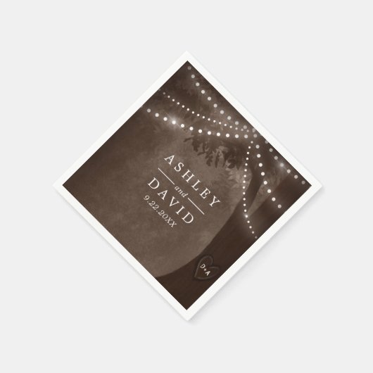 Bruin rustieke boom Initialen String Lights Bruilo Servet (Hoek)