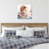 Bruin tabby kitten gekleed in roze in een venster canvas afdruk (Insitu (Slaapkamer))