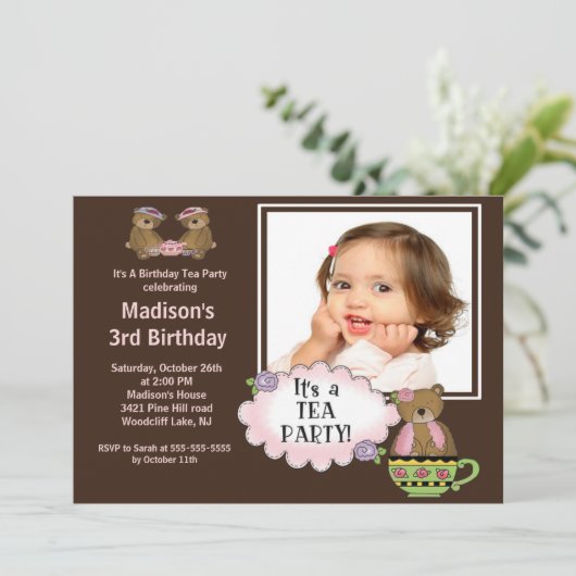 Bruin Tea Party Foto van Birthday Party Kaart (Staand voorkant)