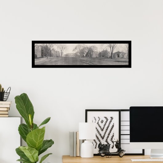 Bruin Universiteit RI Foto 1909 Poster (Thuiskantoor)