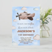 Bruin Vliegtuig Verjaardag Uitnodigingen (Staand voorkant)