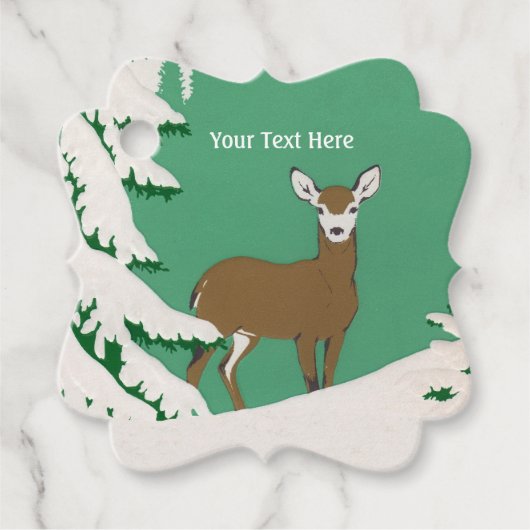 Bruin Vrouw Deer Beside Pine Tree in Sneeuwgroen Bedankjes Labels (Voorkant)