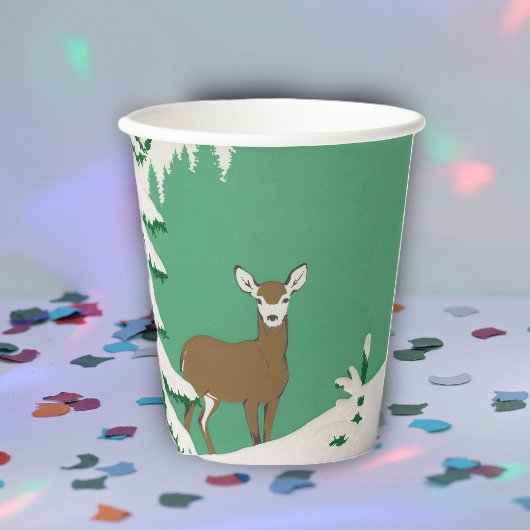 Bruin Vrouw Deer in Sneeuwpine Boom Mint Green Papieren Bekers