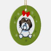 Bruin White Shih Tzu-kerstmuziek Keramisch Ornament (Rechts)
