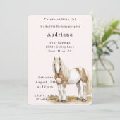 Bruin wit paard verjaardag kaart (Staand voorkant)