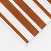 Bruin wit verticaal strepenpatroon fleece deken (Hoek)
