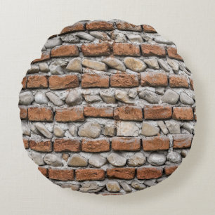 Bruine bakwand rond kussen