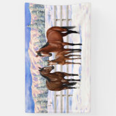 Bruine Bay Quarter Paarden in sneeuw Spandoek (Verticaal)