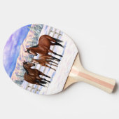 Bruine Bay Quarter Paarden in sneeuw Tafeltennisbatje (Zijkant)