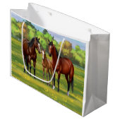 Bruine bazardpaarden in zomerperiode groot cadeauzakje (Voorkant Gekanteld)