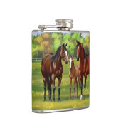 Bruine bazardpaarden in zomerperiode heupfles (Rechts)