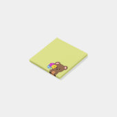Bruine Beer Met Een Bos Bloemen Post-it® Notes (Schuin)
