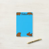 Bruine beren post-it® notes (Op bureau)