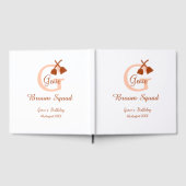 Bruine bezem Squad Verjaardag naam perzik monogram Gastenboek (Volledig)