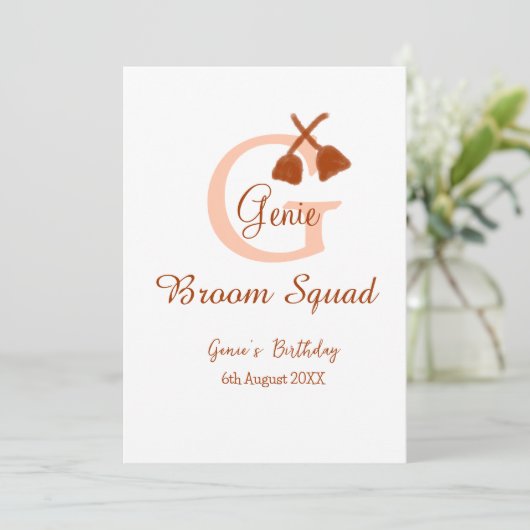 Bruine bezem Squad Verjaardag naam perzik monogram Kaart (Staand voorkant)