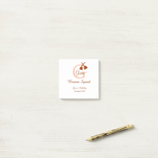 Bruine bezem Squad Verjaardag naam perzik monogram Post-it® Notes (Op bureau)