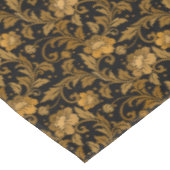 bruine bladeren van Floral Damask op zwart Tafelkleed (Gekanteld)