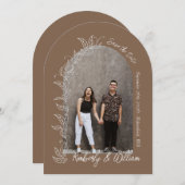 Bruine Botanische Bladeren Boog Bewaar de Datum Kaart (Voorkant / Achterkant)