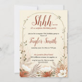 Bruine elegante uitnodiging voor een bloemensurpri (Voorkant)