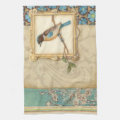 Bruine en blauwe vogel op een bijkantoor die omhoo theedoek (Verticaal)