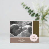 Bruine en roze fotoaankondiging () aankondigingskaart (Staand voorkant)