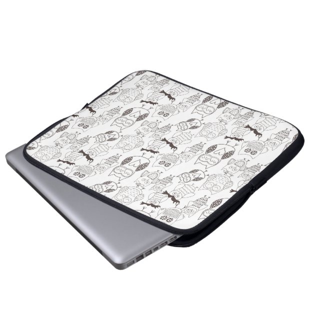 Bruine en witte doodle Owels Laptop Sleeve (Voorkant onderkant)