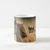 Bruine en witte wilde paarden koffiemok (Center)