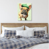 Bruine Franse Bulldog met groen Pet Canvas Afdruk (Insitu (Slaapkamer))