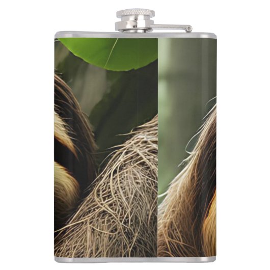 Bruine Fuzzy Sloth, Hip Flask Heupfles (Achterkant)