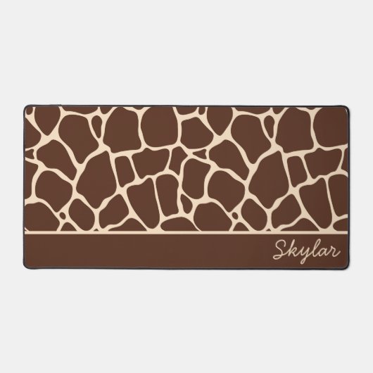 Bruine Giraffe Dierenprint Aangepaste Cursieve Naa Bureaumat (Voorkant)