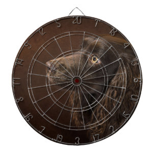 bruine hond dartbord